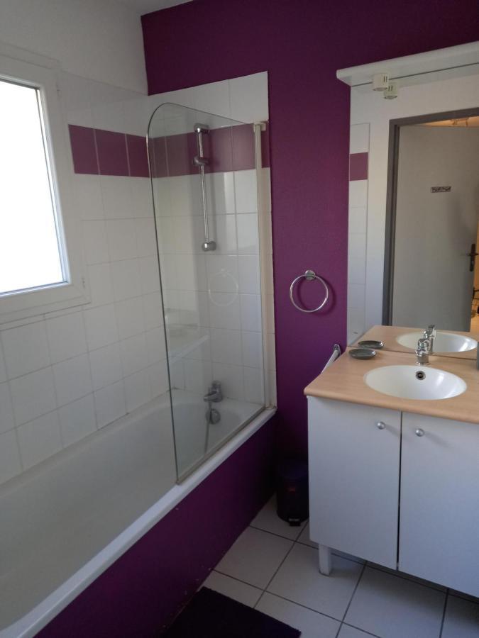 Saint Geniez D'Olt Jolie T2 Amenagee Et Equipee Village Goelia 2 Piscines Chauffees Bagian luar foto